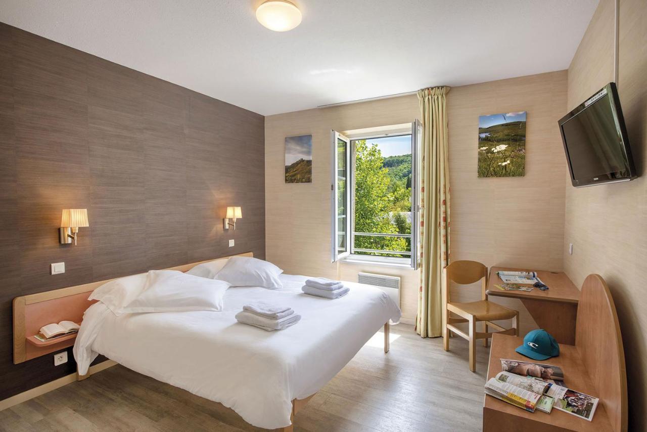 L'Oustal Pont-Les-Bains Hotell Salles-la-Source Eksteriør bilde