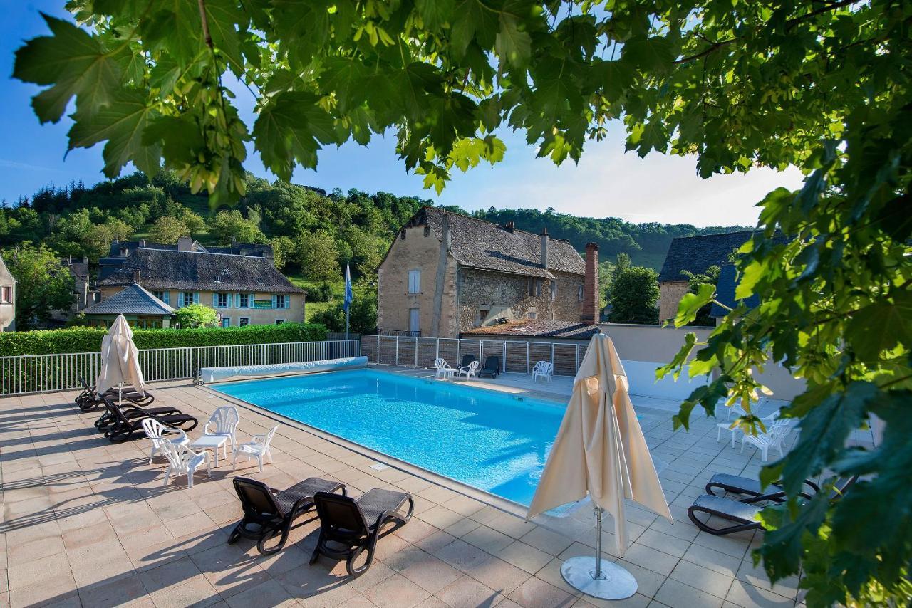 L'Oustal Pont-Les-Bains Hotell Salles-la-Source Eksteriør bilde